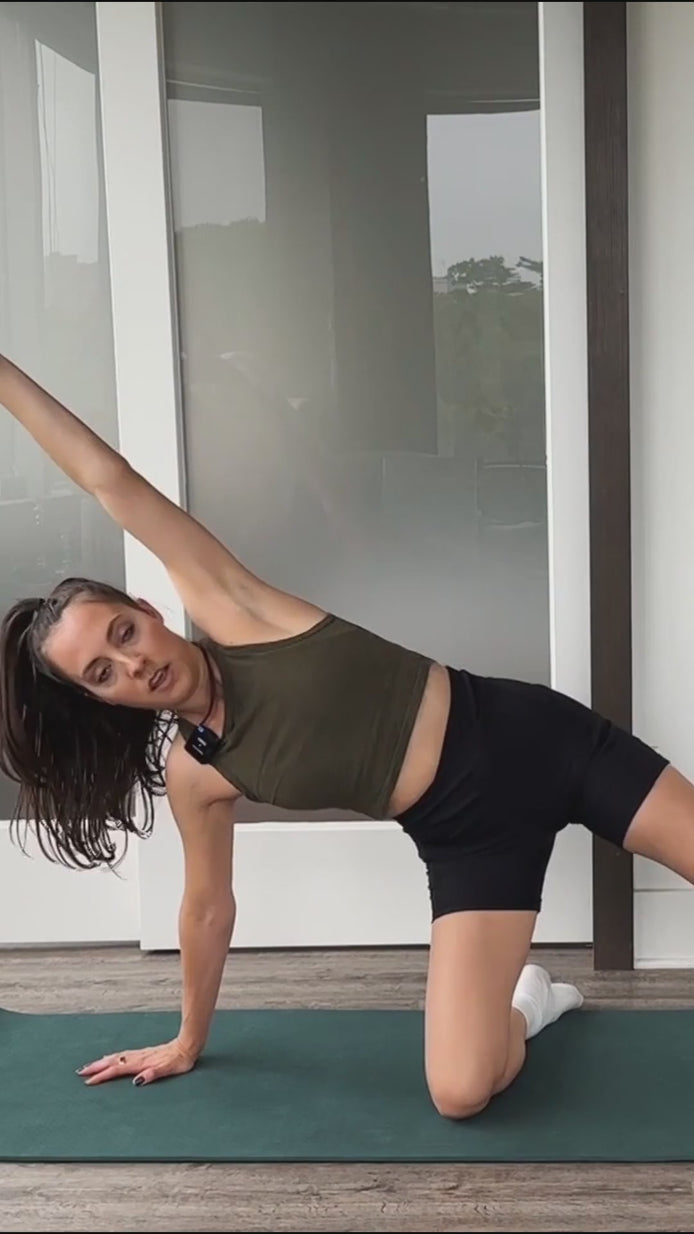 Flobody Full-Body Workout with Janie (15 Minutes) 