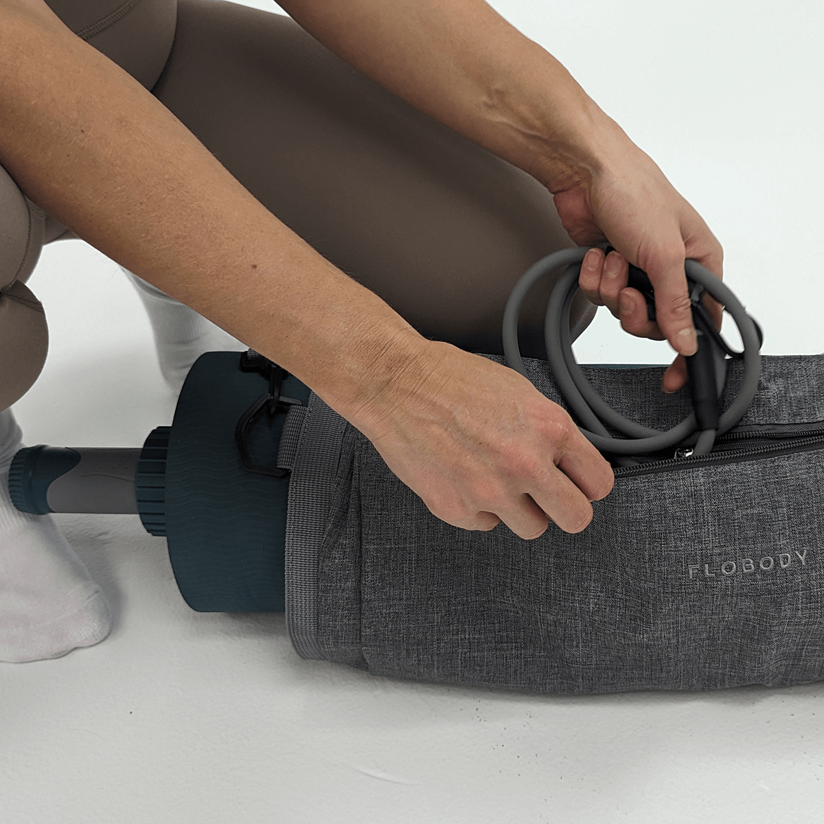 Flobody Travel Bag